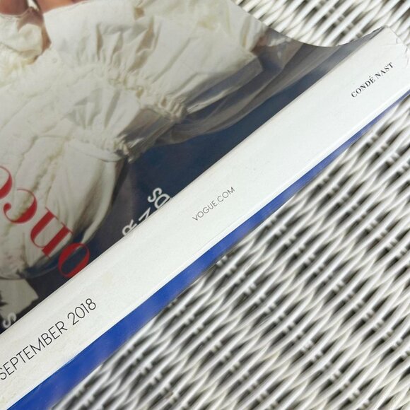 Beyoncé Cover of Vogue Magazine (September 2018) - Picture 4 of 4